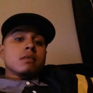 Meet your Posher, Efrain